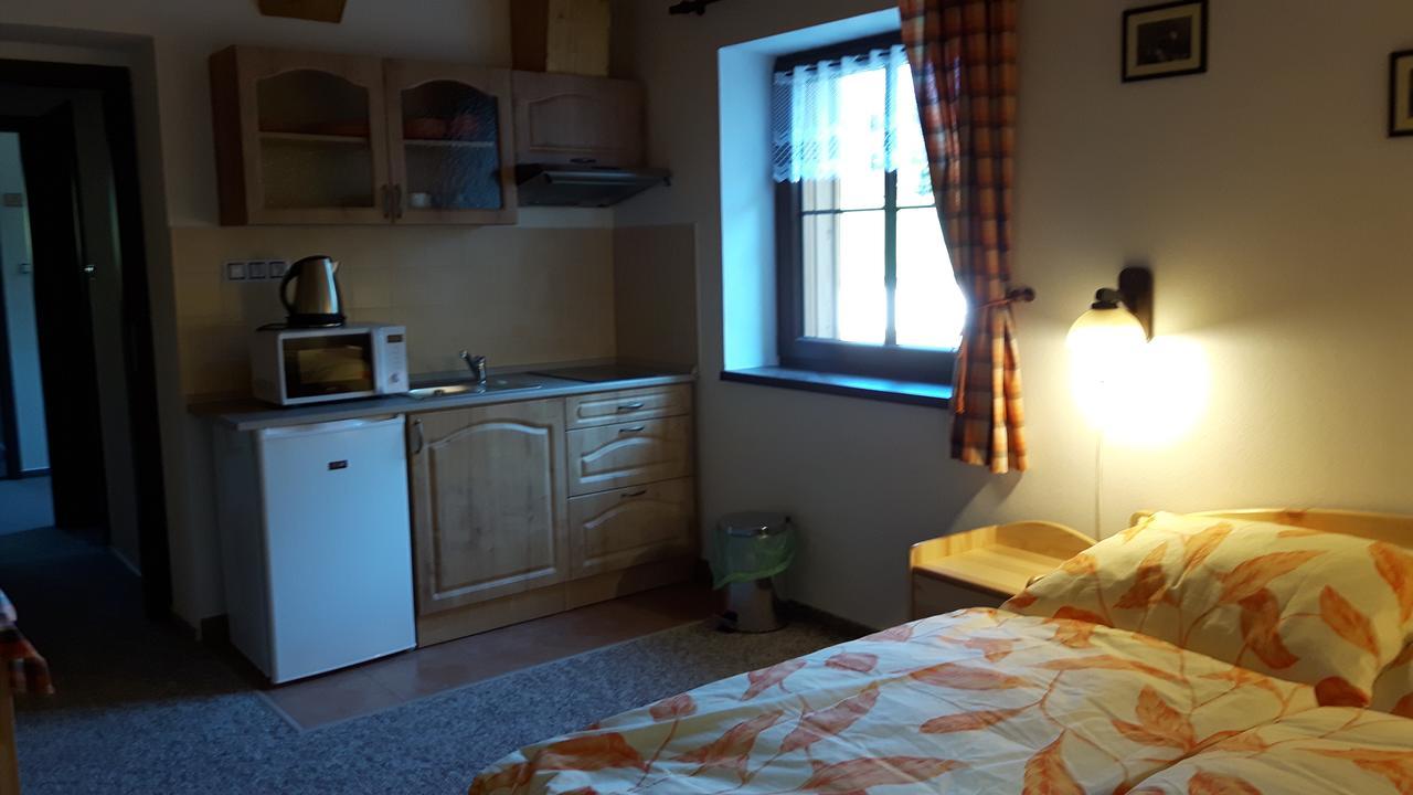 Chata U Tri Sluk Модрава Екстериор снимка